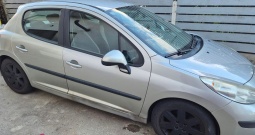 Peugeot 207 2009. godina