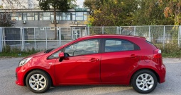 Prodajem kia rio 1,2 ,prvi vlasnik
