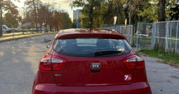 Prodajem kia rio 1,2 ,prvi vlasnik