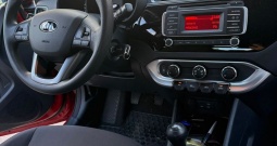 Prodajem kia rio 1,2 ,prvi vlasnik