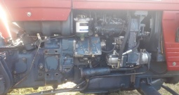 Universal traktor