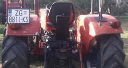 Universal traktor