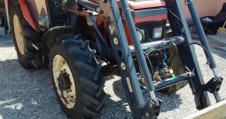 Zetor 43-40 sa utovarivačem