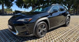 Lexus UX 250h 2019. g. 82.800 km