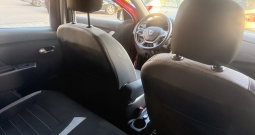 Dacia Sandero Stepway⭐TCe 90⭐klima⭐ navigacija⭐ kamera