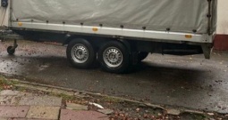 Prodajem auto prikolicu 3.5t