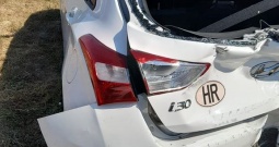 Hyundai i30 za dijelove (ili popravak)