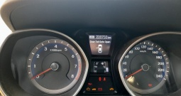 Hyundai i30 za dijelove (ili popravak)