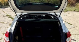 Citroën C4 1.6 HDi Selection | navi | zadnji parking senzor | dvozonska klima |