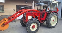 Prodajem traktor IHC 633A