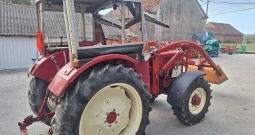 Prodajem traktor IHC 633A