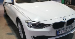 Bmw F30 318d all in 3, samo 159.000km, reg. 11/26 bi-xenon pdc