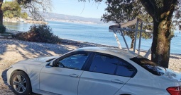 Bmw F30 318d all in 3, samo 159.000km, reg. 11/26 bi-xenon pdc