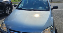 Opel Corsa 1.3 2004 neregistriran