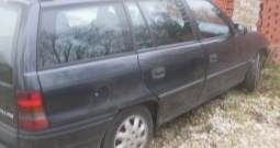 Opel Astra 1'7 TDS Isuzu
