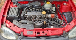 Opel Corsa 1.4i swing, crvena