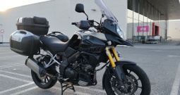 Suzuki - V Storm 1000 - Odlično očuvan putni motor