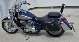 Honda Shadow 750