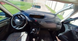 Citroen Dizel 1.6 bez hrđe 2007 god mala potrošnja