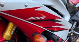 Yamaha R6 2006.