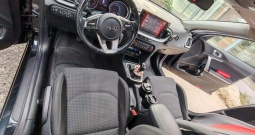 Prodajem automobil Kia ceed, biserno crne boje, 2021 godište.