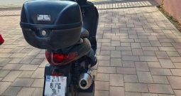 Prodajem Piaggio Beverly 125 - Otok Vir