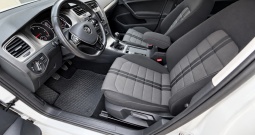 VW GOLF VII 1.6 TDI COMFORTLINE • 2013. • 105
