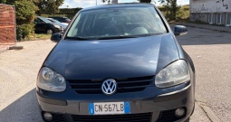 Golf 5 2004 237000km