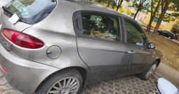 Alfa Romeo 147, 1.9 JTD