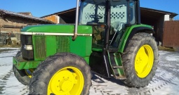 Traktor John Deere 6600 i plug tri brazde spertberg helti
