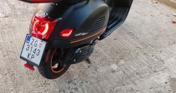 Piaggio vespa GTS 300 Supertech, ABS, LCD ekran