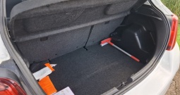 Toyota Yaris 1.4 D 2016.