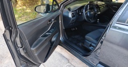 Toyota C-HR 1.8 hybrid C-enter