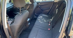 Peugeot 2008, puretech, crni
