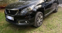 Peugeot 2008, puretech, crni