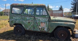 UAZ