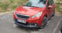 Peugeot 2008 - oštećen stražnji kraj
