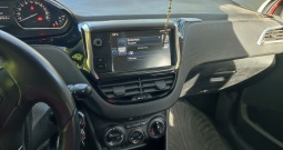 Peugeot 2008 - oštećen stražnji kraj