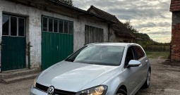 Prodajem Golfa 7 1.6 Tdi Euro 6 81kw BlueMotion Odlican!