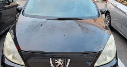 Prodaje se Peugeot 307