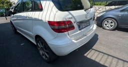 Mercedes B 200