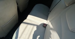 Mercedes B 200