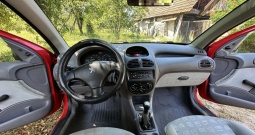 Peugeot 206 1.1 2004. g. - 135.000 km