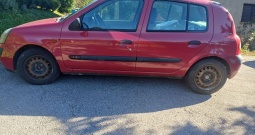 Renault clio 2 1.2 8v