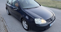 Golf V 2.0 SDI registriran do 25.08.2027 g.
