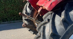 Universal 445 DT