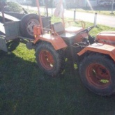Antonio Carraro 4x4 sa prikolicom, odličan