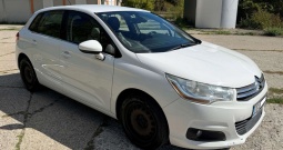 Citroën C4 1.6 HDi Selection | navi | zadnji parking senzor | dvozonska klima |