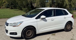 Citroën C4 1.6 HDi Selection | navi | zadnji parking senzor | dvozonska klima |