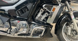 Jako dobar motor cruiser prodajem